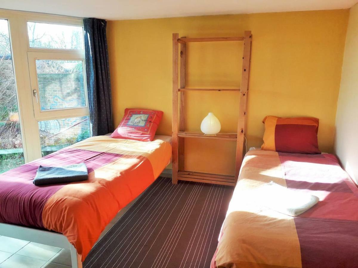 Appartement 2 Chambres Au Calme Et Au Vert, A Louvain-La-Neuve Bagian luar foto